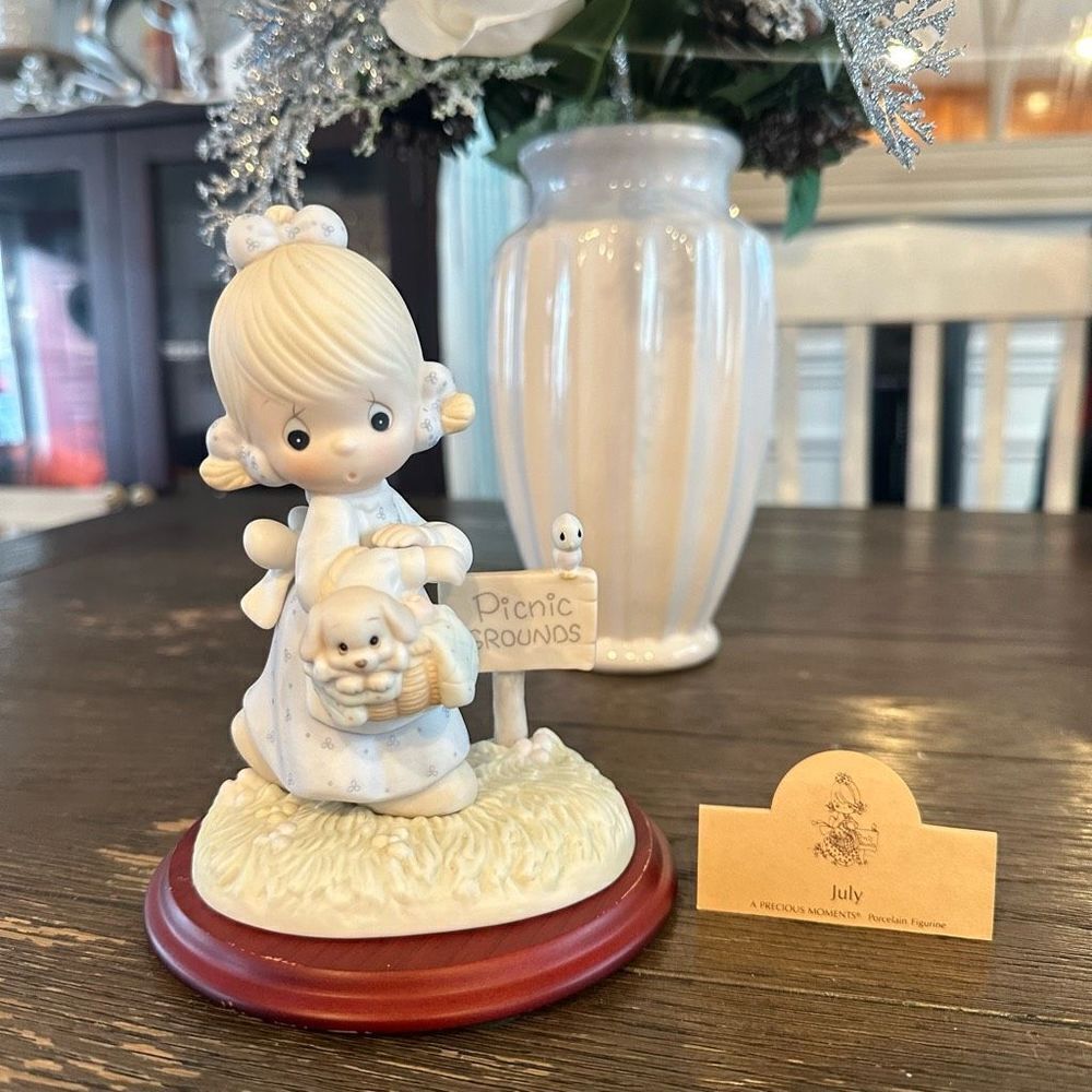 Precious Moments Figurine‎ "July" Vintage 1988 Calendar Girl with Puppy
